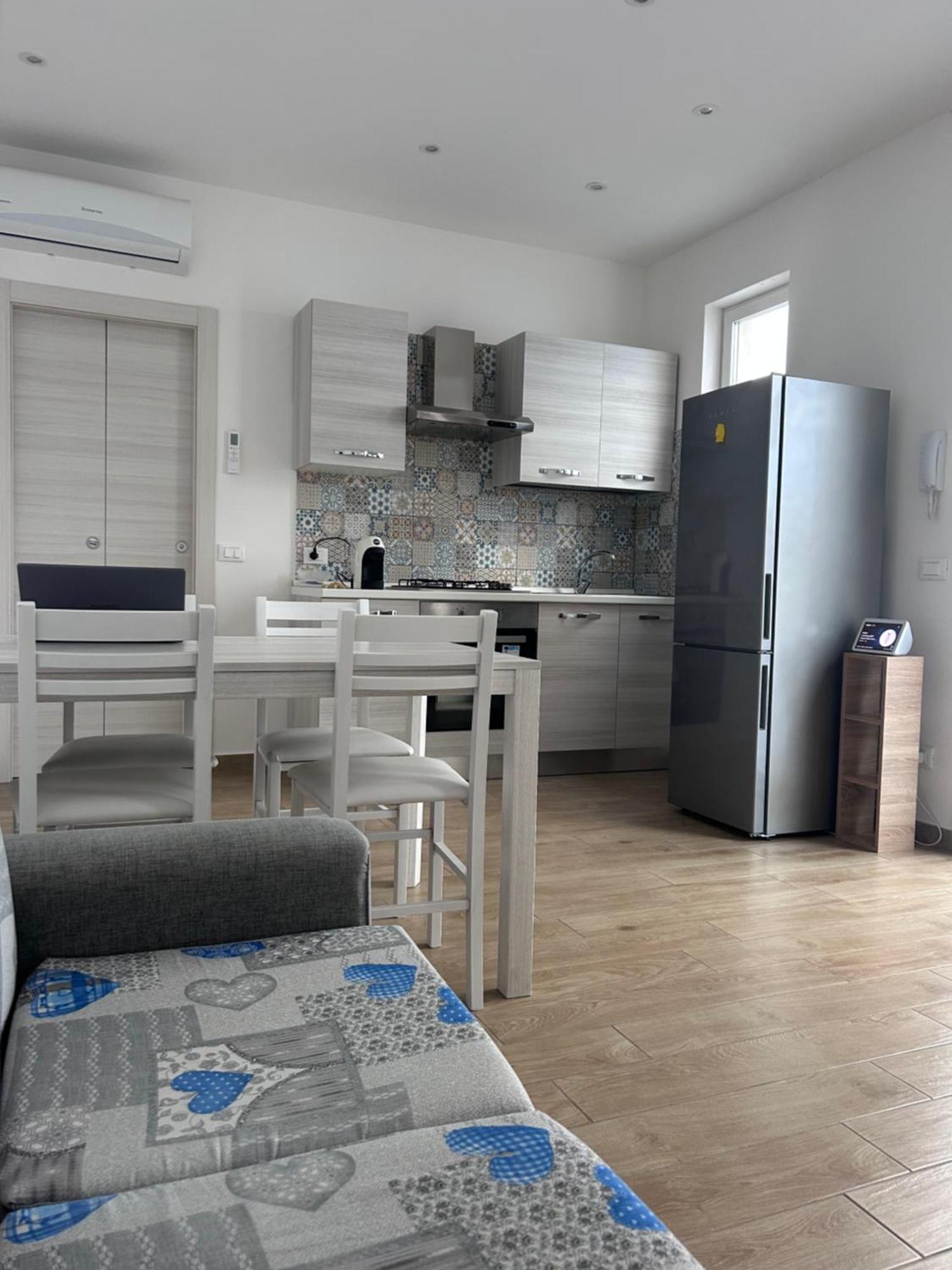 Za Nedda Home 퓨메프레도 디 시실리아 외부 사진